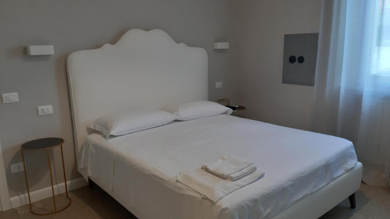44 Frühstückspension Pesaro
